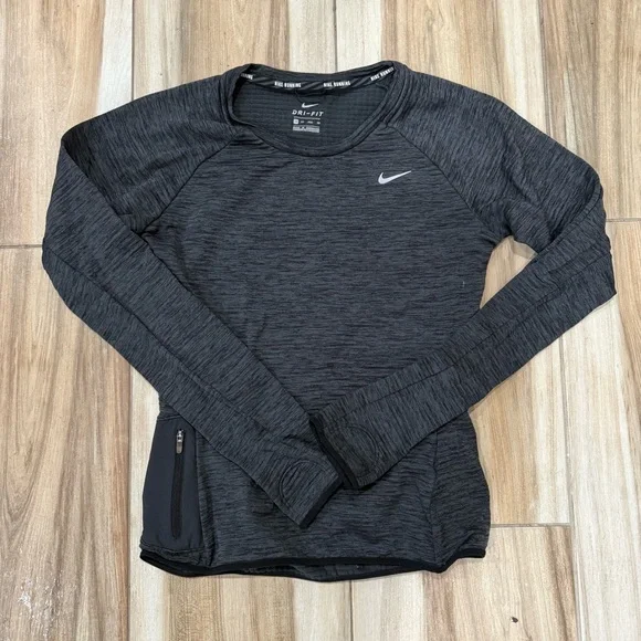 Nike Black Dri-FIT Running Shirt - Picture 1 of 3